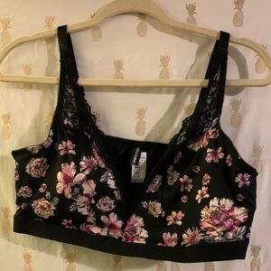 Torrid, Black Patterned Bralette, Size 2x